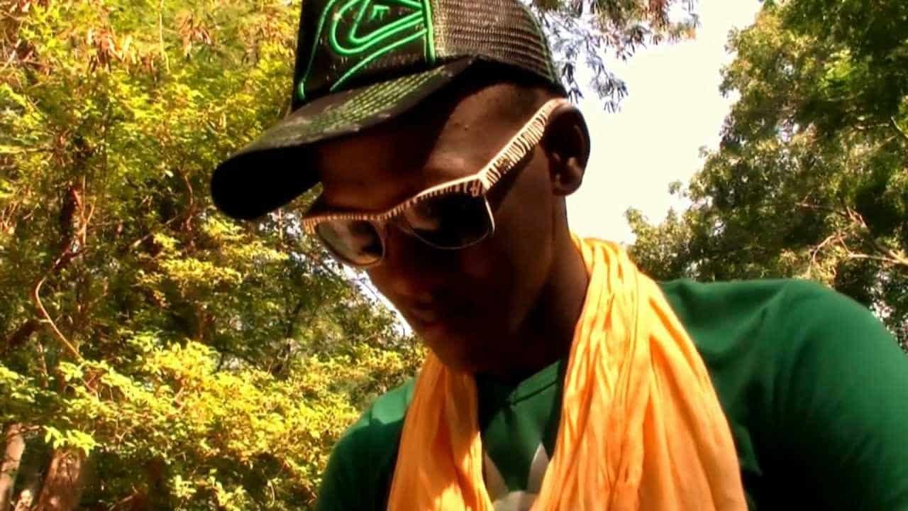 MYLMO - VIE CONTRAIRE (VidéoClip 2011)