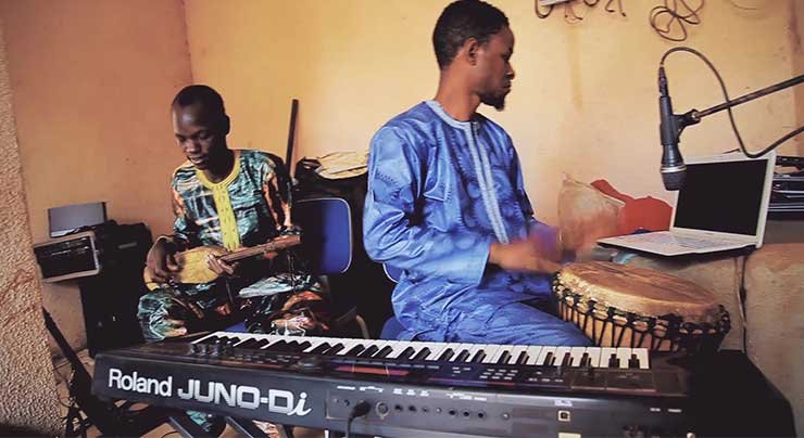 LUKA PROD - BALANI, NGONI, DJEMBÉ FOLI - (Vidéo live 2018)