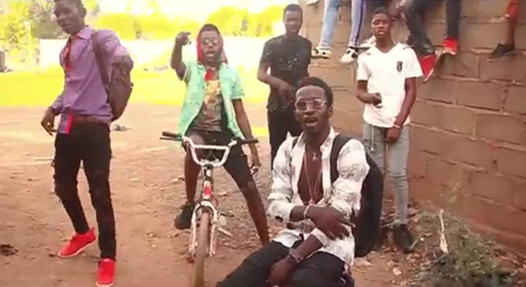 FRESH GANG Ft. DEMZY - DANS LE CASH (Vidéoclip 2019)