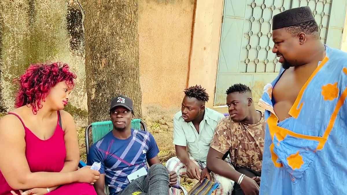 CLABA - BA-KOUNGO ka FOLI (Vidéo 2021)