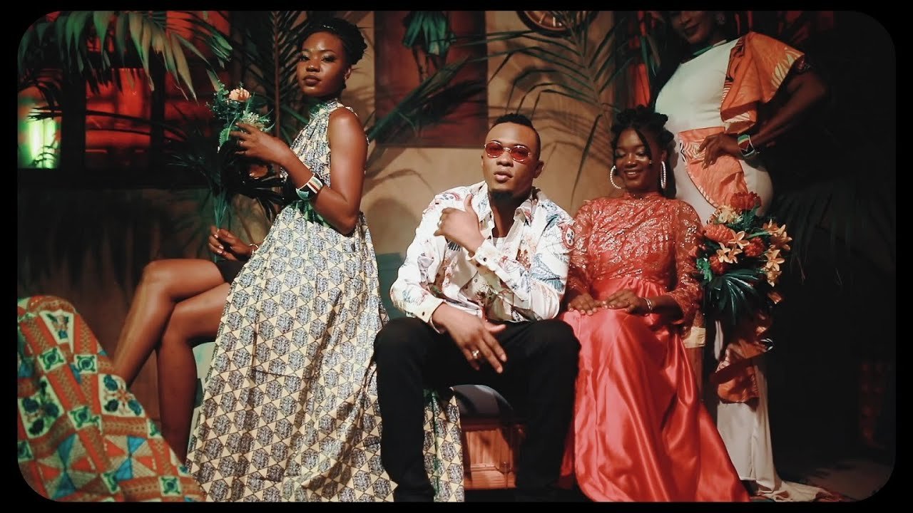 Iba One Feat. Young Barry - Baby Girls (Clip Vidéo 2021)