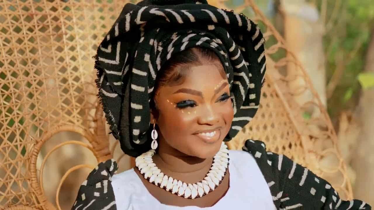 Maïmouna Soumbounou - Liptako (Clip) Maïmouna Soumbounou - Liptako (Clip Officiel 2024)